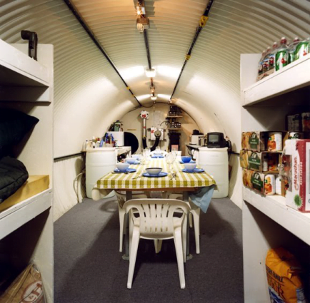 With Disaster on the Horizon, Elites Busy Building Luxury Bunkers: “Panic, Anxiety, Aftermath”