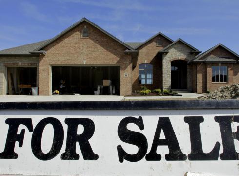 Fewer Than Ever Can Afford to Buy a Home As America’s “Thriving Middle Class” Is Dead