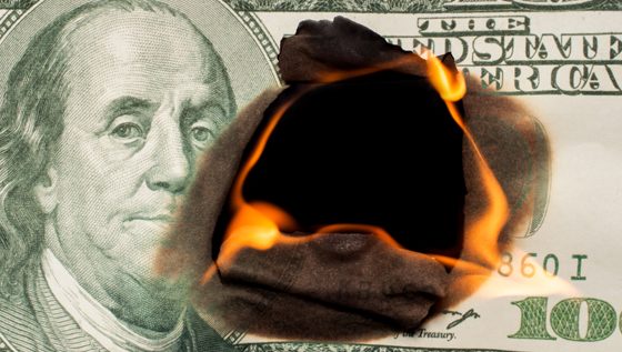 Peter Schiff: The Dollar And American Standard Of Living Will Be ‘Biggest Casualties’
