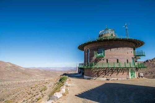 Inside The Nevada “Doomsday Prepper Dream Home” That Can Be Yours For Just $900,000