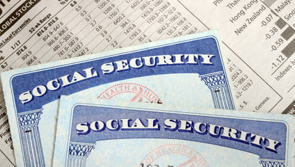 The Social Security Ponzi Scheme Is Crumbling: Massive Cuts Or Tax Hikes Coming
