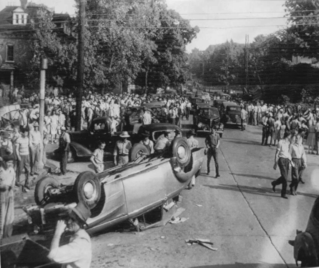 77 Years Ago Today, WWII Vets Took Up Arms Against Corrupt Cops and Ran Them Out of Town - Vimarsana News