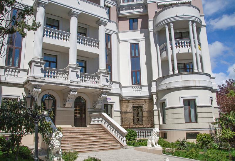 Ruler Zelensky Buys A Luxury Mansion In Egypt